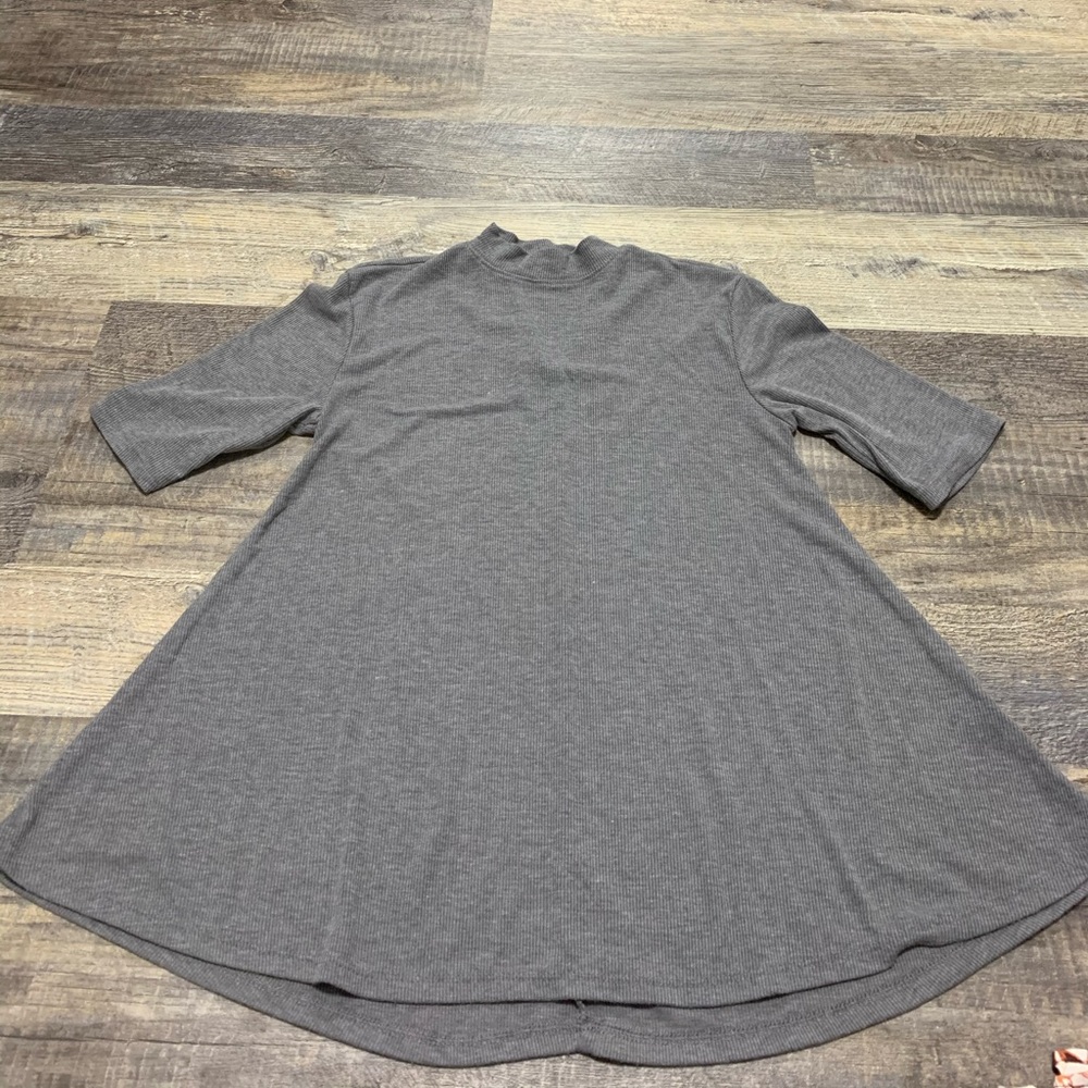 Short sleeve